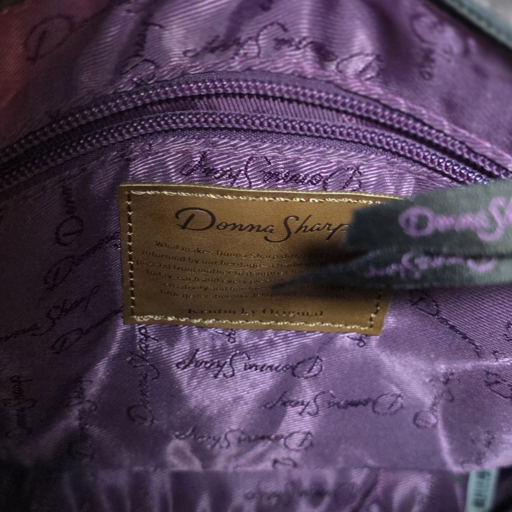 Donna Sharp "Expression" Becki Crossbody Featurin… - image 7